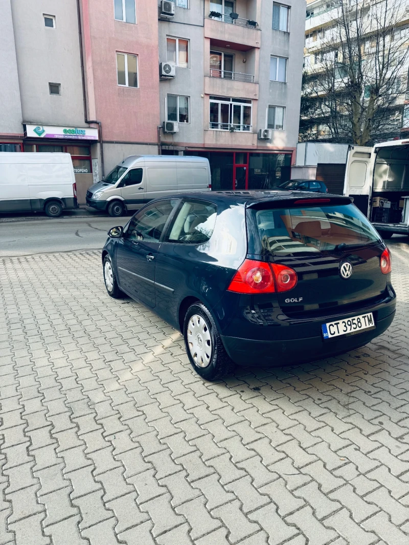 VW Golf 1.4I, снимка 3 - Автомобили и джипове - 47977859