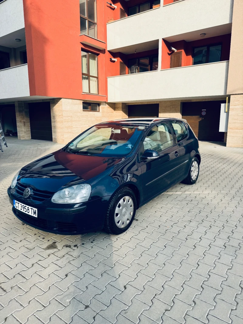 VW Golf 1.4I, снимка 2 - Автомобили и джипове - 47977859