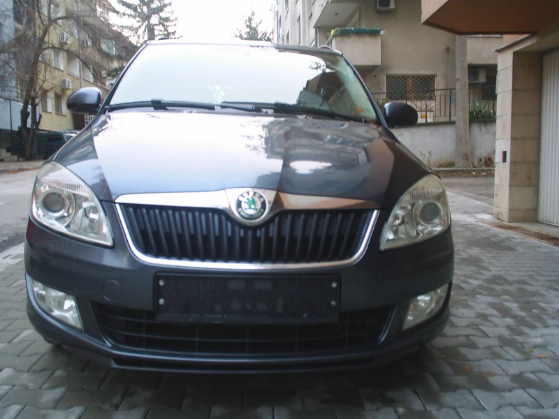 Skoda Fabia 1.2 12V 75k.c.Family, снимка 16 - Автомобили и джипове - 48268720