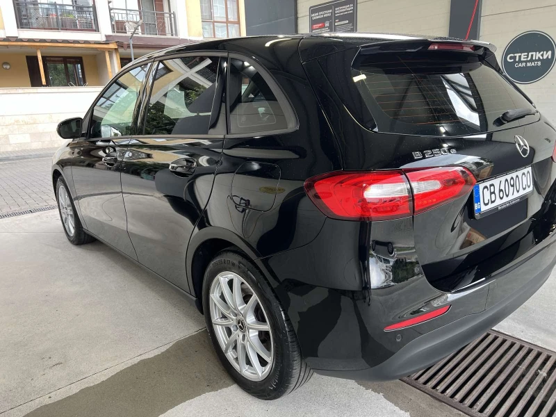 Mercedes-Benz B 250 E Plug-in Hybrid, снимка 4 - Автомобили и джипове - 51677888