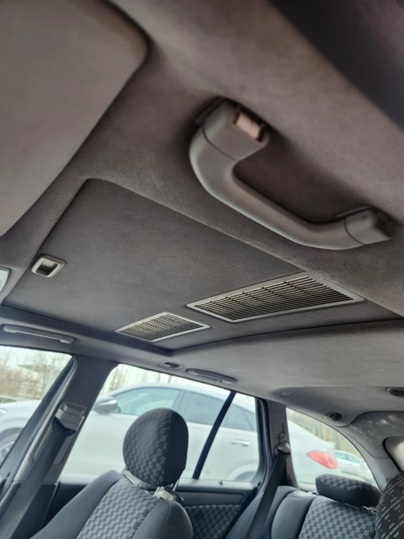 Mercedes-Benz C 270  CDI Avantgarde 170-TipTophp Clima-Подгрев-, снимка 14 - Автомобили и джипове - 52042417