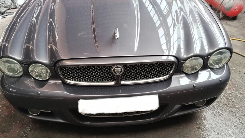Jaguar Xj Facelift* Sovereign* X358* 2.7 biturbo, снимка 2 - Автомобили и джипове - 52102040