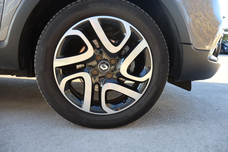 Renault Captur 1.5DCI* Е6* , снимка 3 - Автомобили и джипове - 52274337