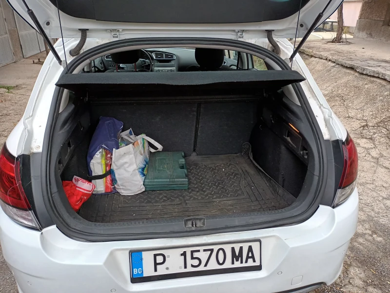 Citroen C4 1.2 i, 131к.с. ЕВРО 6, снимка 5 - Автомобили и джипове - 52397796