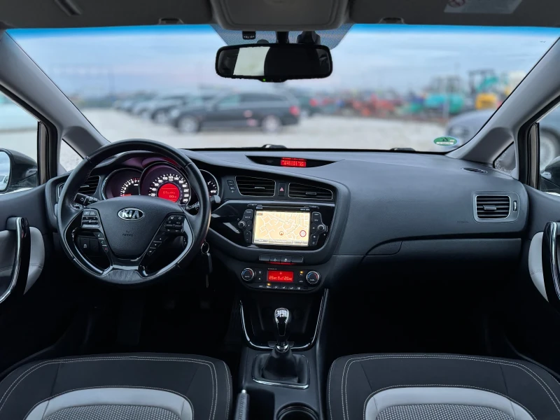Kia Ceed 1.6 GDI Navi Led Full, снимка 10 - Автомобили и джипове - 52680814