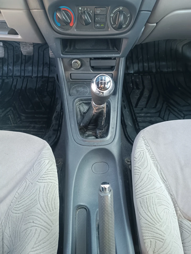 Nissan Almera 2, 2 Di, ВСИЧКО ПЛАТЕНО, снимка 11 - Автомобили и джипове - 52800071