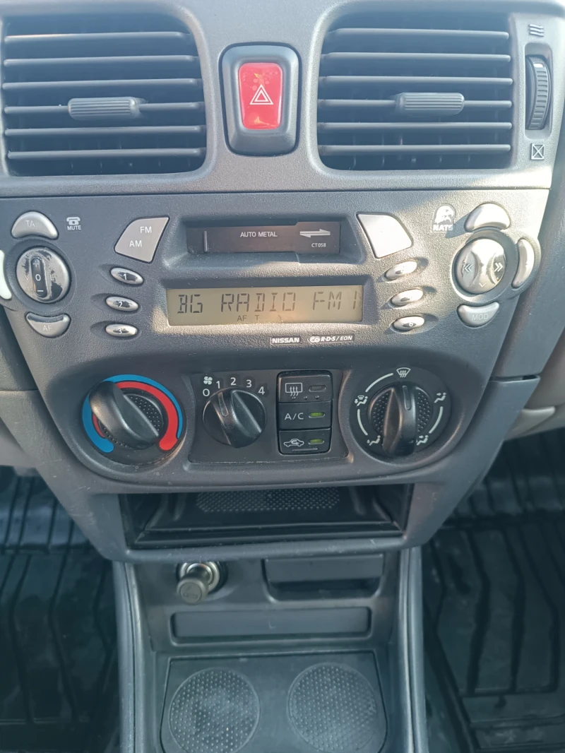 Nissan Almera 2, 2 Di, ВСИЧКО ПЛАТЕНО, снимка 12 - Автомобили и джипове - 52800071