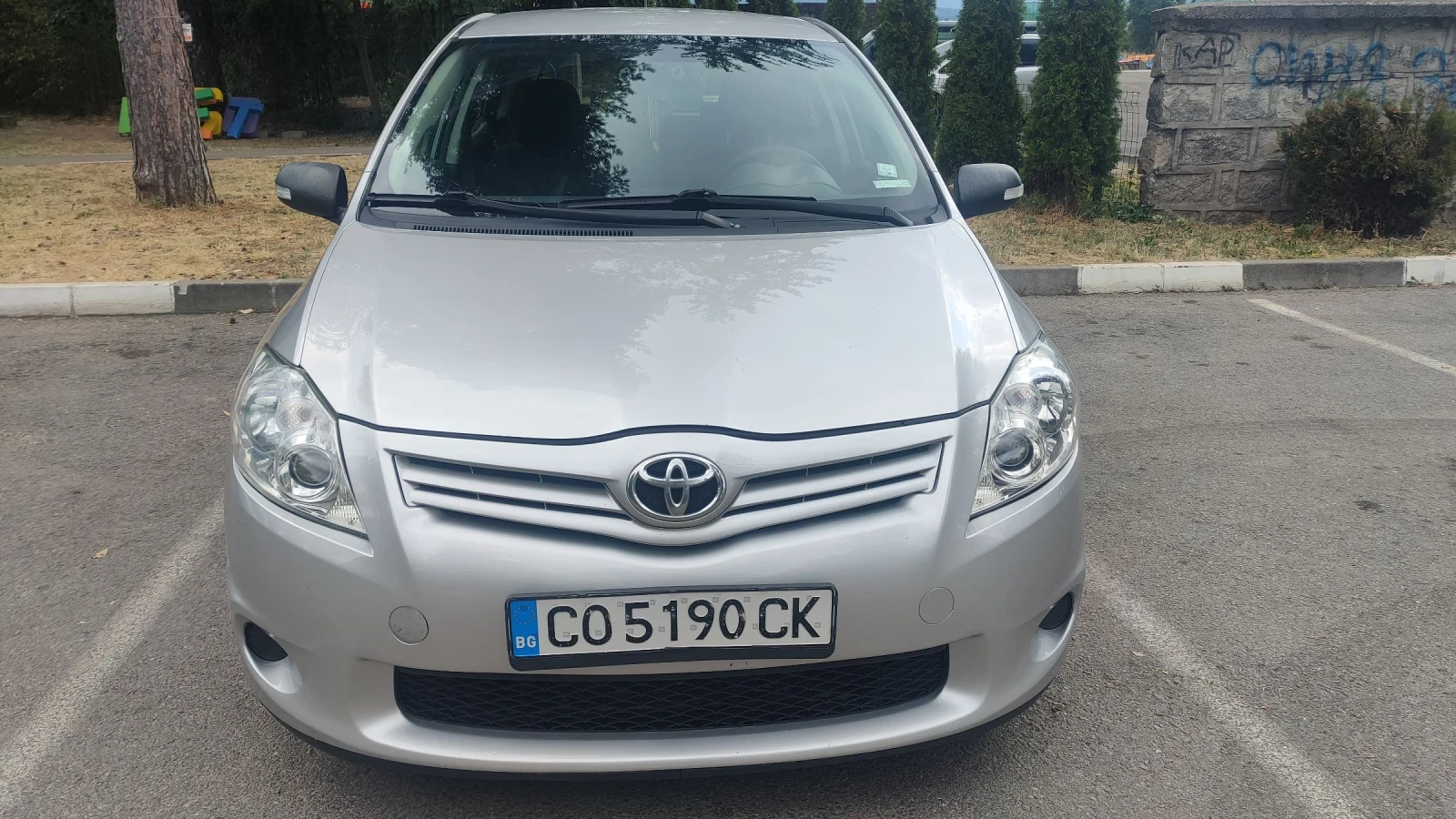 Toyota Auris, снимка 1