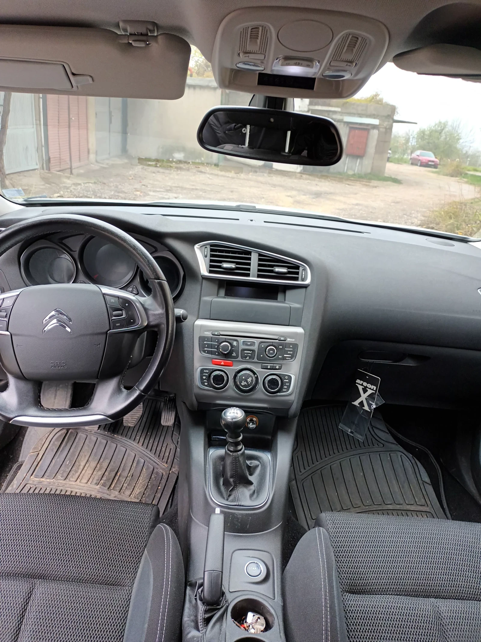 Citroen C4 1.2 i, 130..  6 | Mobile.bg   8