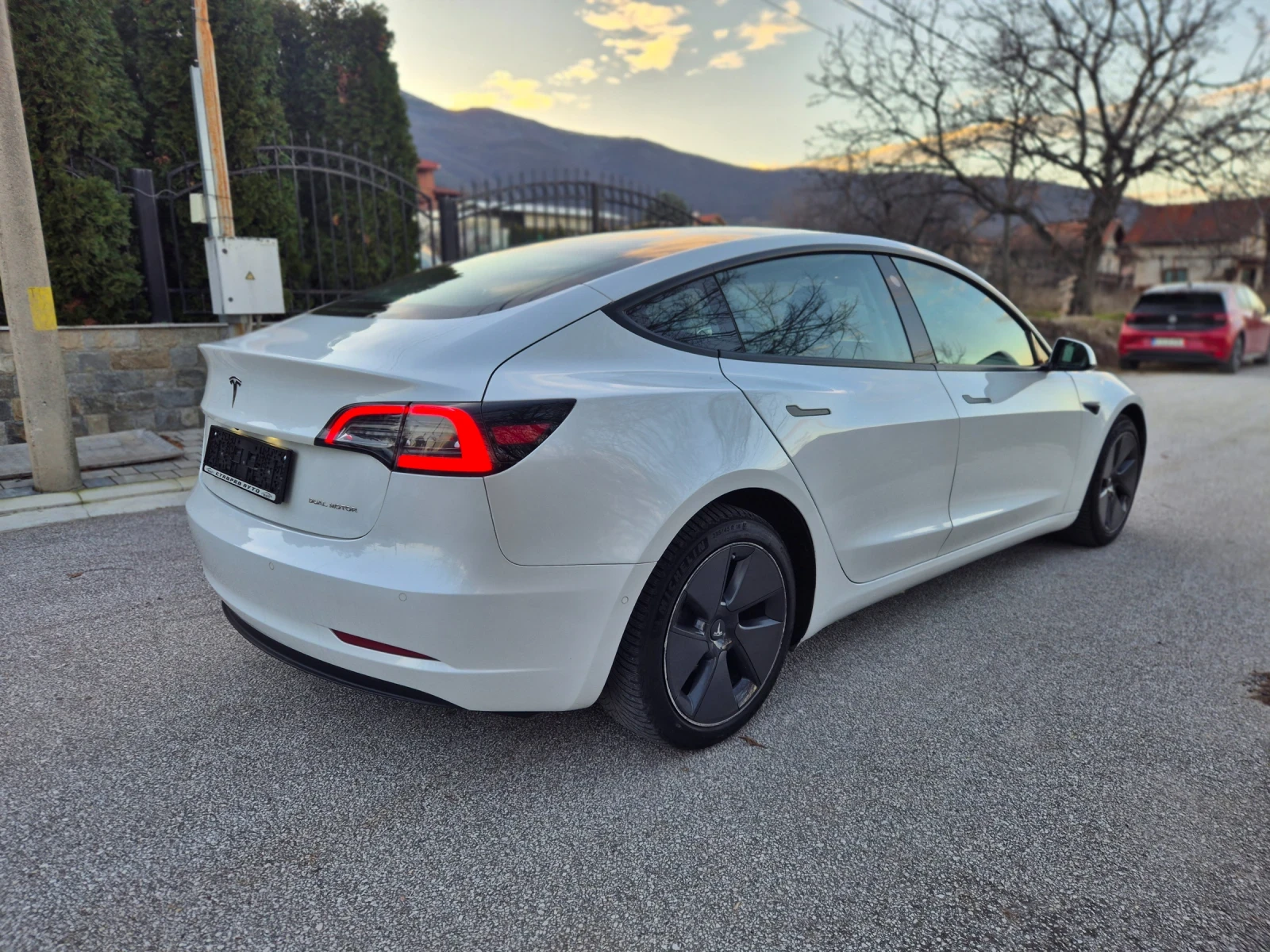 Tesla Model 3 21�/Long Range /103000��/Dual Motor  | Mobile.bg � ����������� 4
