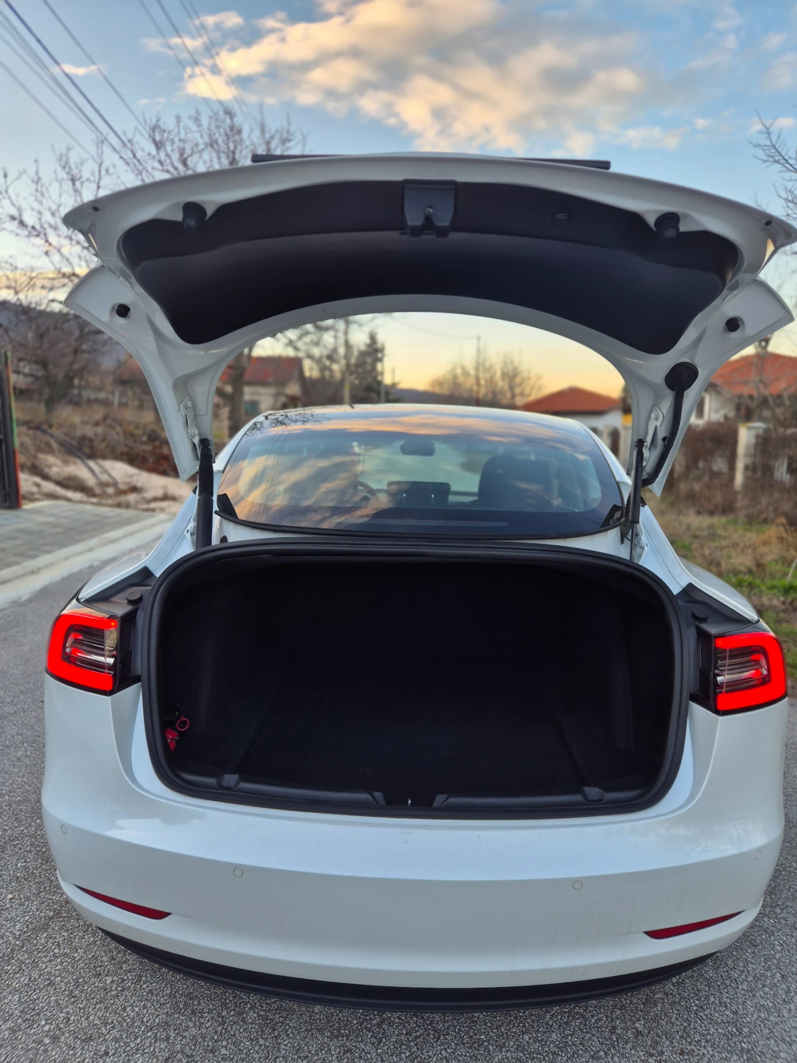 Tesla Model 3 21�/Long Range /103000��/Dual Motor  | Mobile.bg � ����������� 7