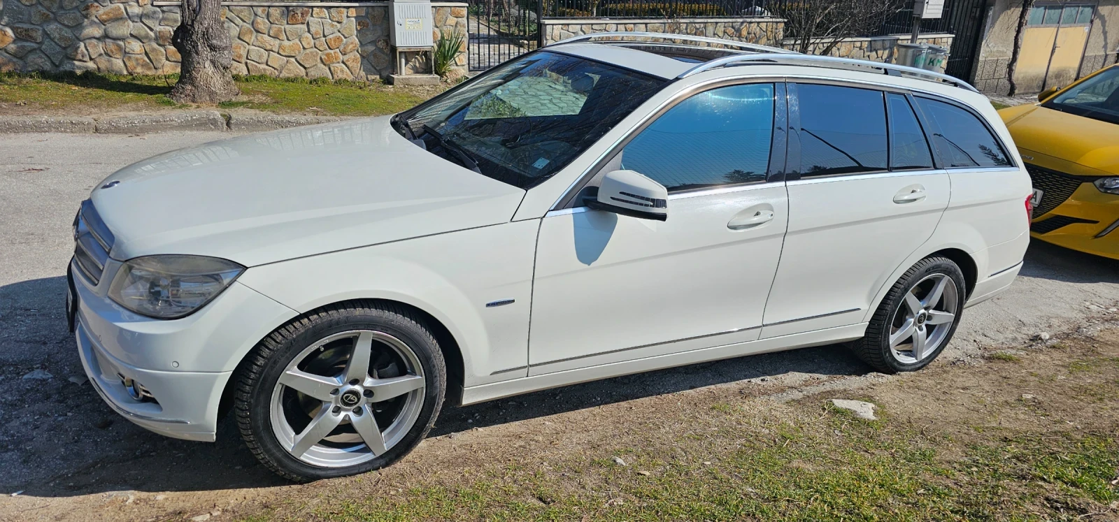 Mercedes-Benz C 180, снимка 4 - Автомобили и джипове - 53765809