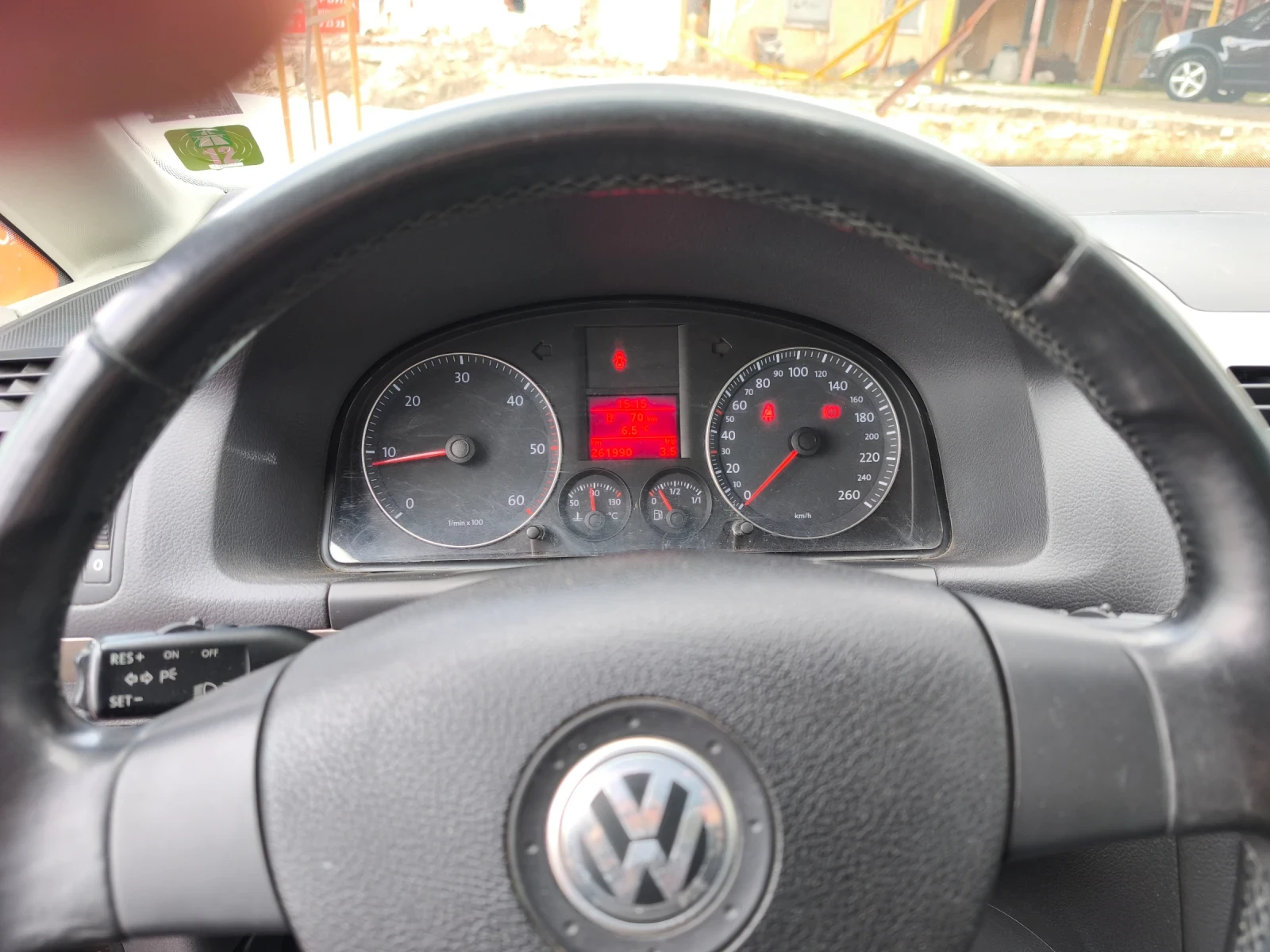 VW Touran 2.0tdi 140k.c. kod BMM, снимка 7 - Автомобили и джипове - 53948624