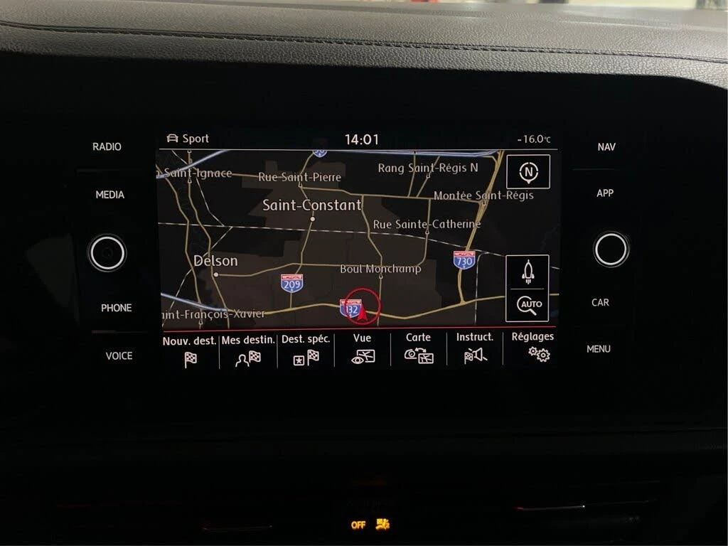 VW Jetta * GLI* АвтоКредит* (ЦЕНА ДО БГ), снимка 14 - Автомобили и джипове - 54159640