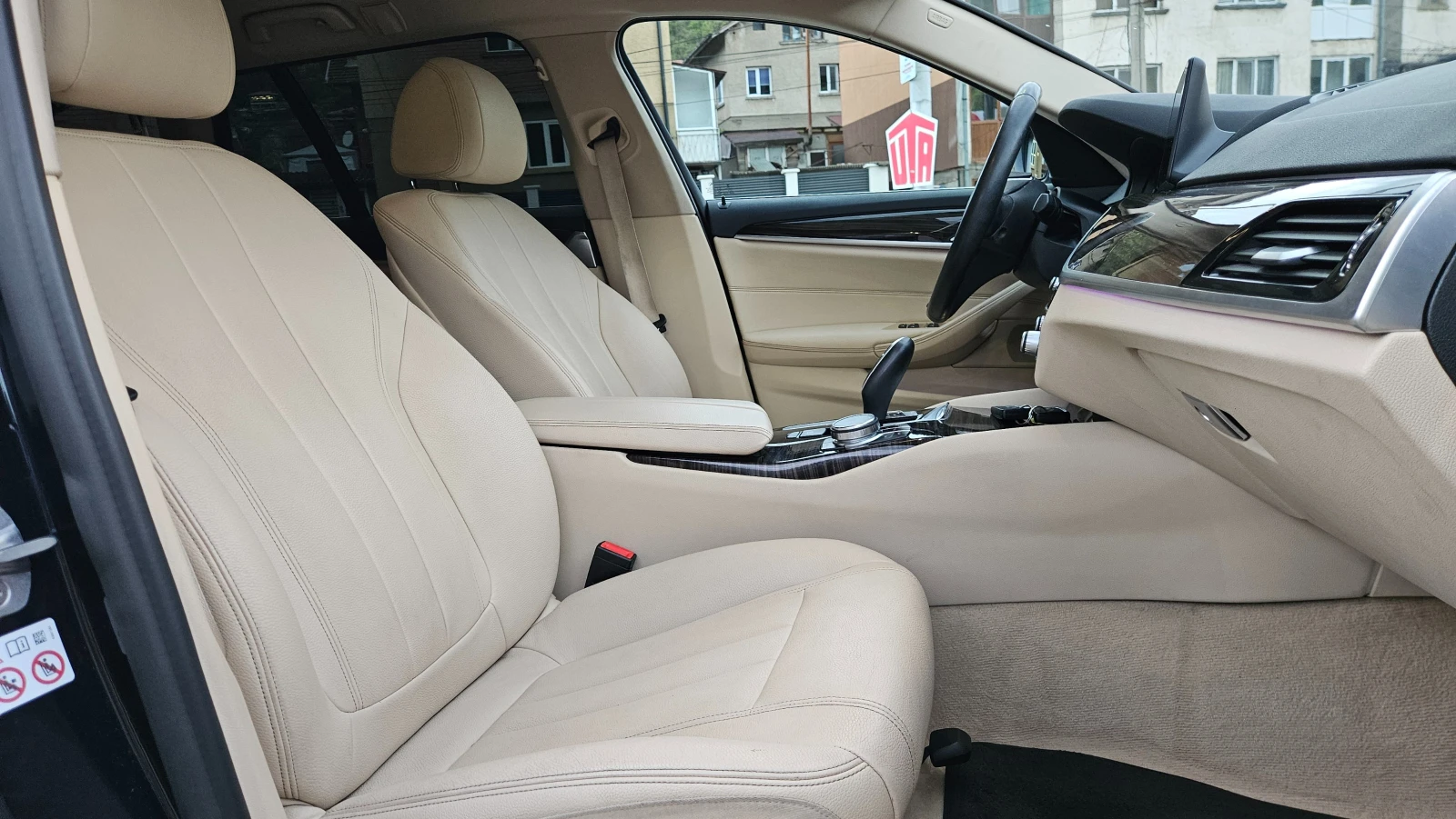 BMW 520 B47/Msport/Avtomat/Koja/Unikat, снимка 12 - Автомобили и джипове - 54440309