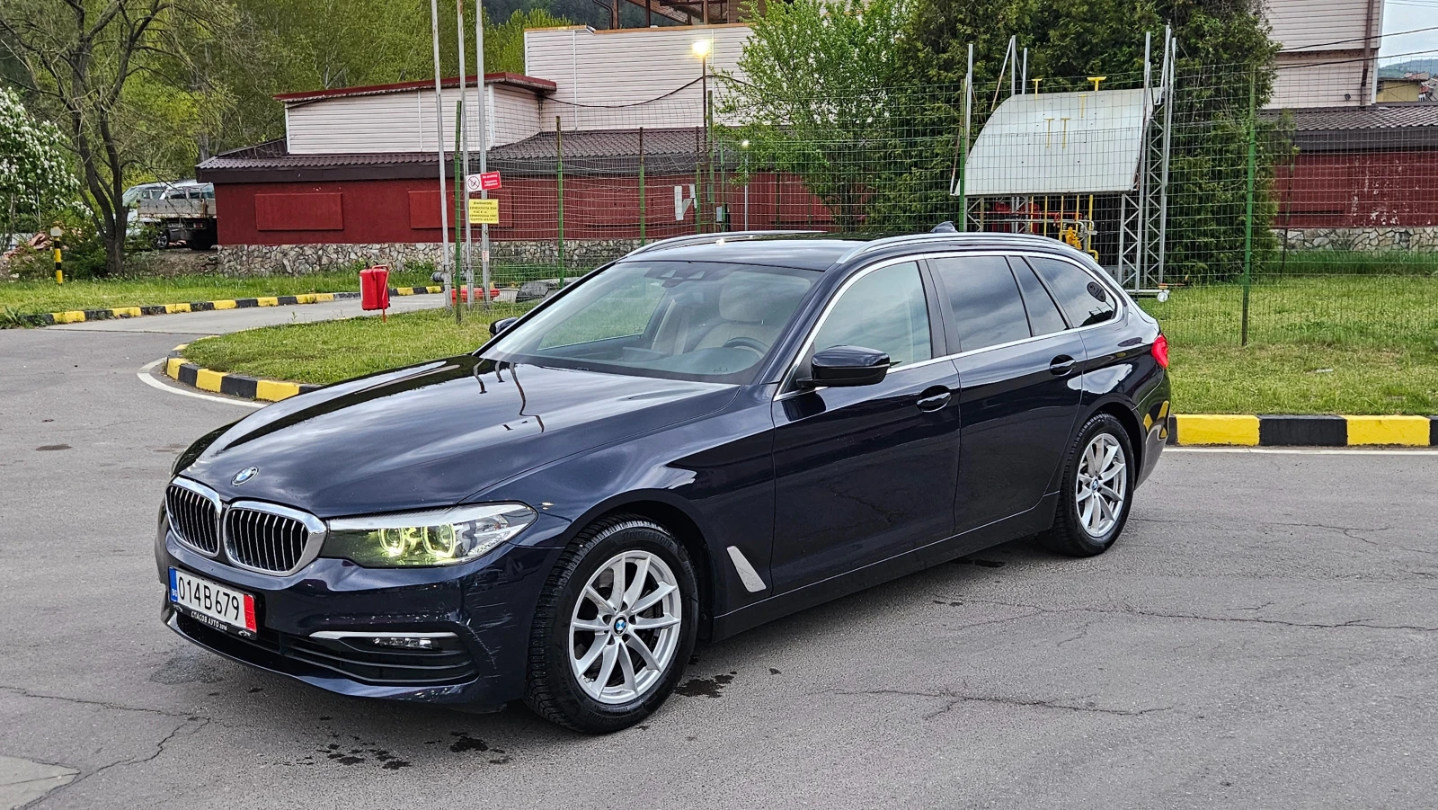 BMW 520 B47/Msport/Avtomat/Koja/Unikat, снимка 2 - Автомобили и джипове - 54440309