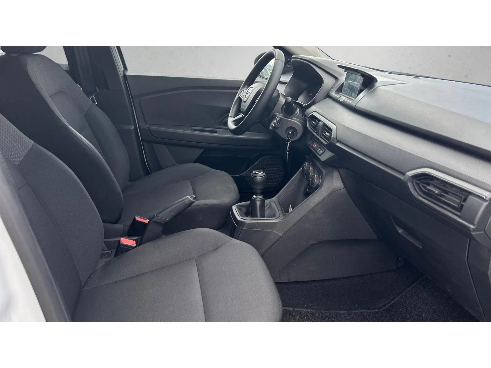 Dacia Sandero 1.0 TCe 90 LPG, Месечна вноска от 155  , снимка 9 - Автомобили и джипове - 54584560