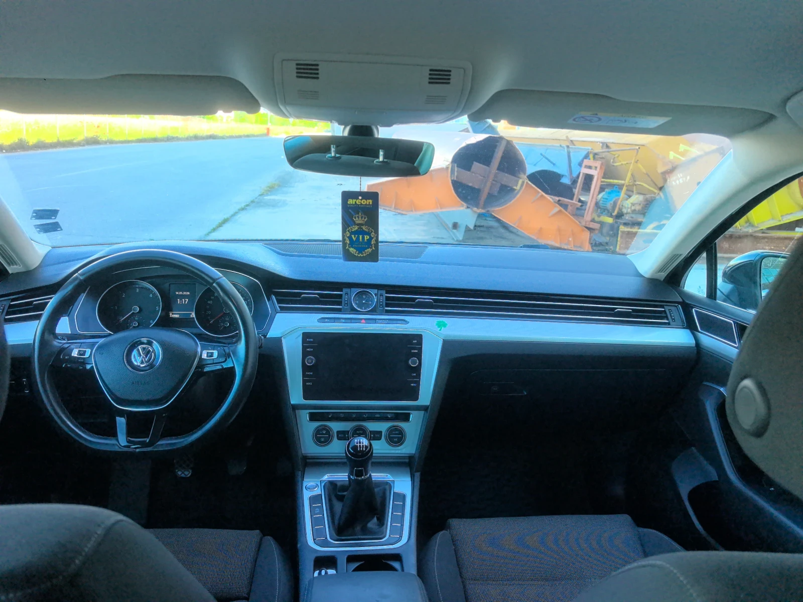 VW Passat, снимка 6 - Автомобили и джипове - 55308055