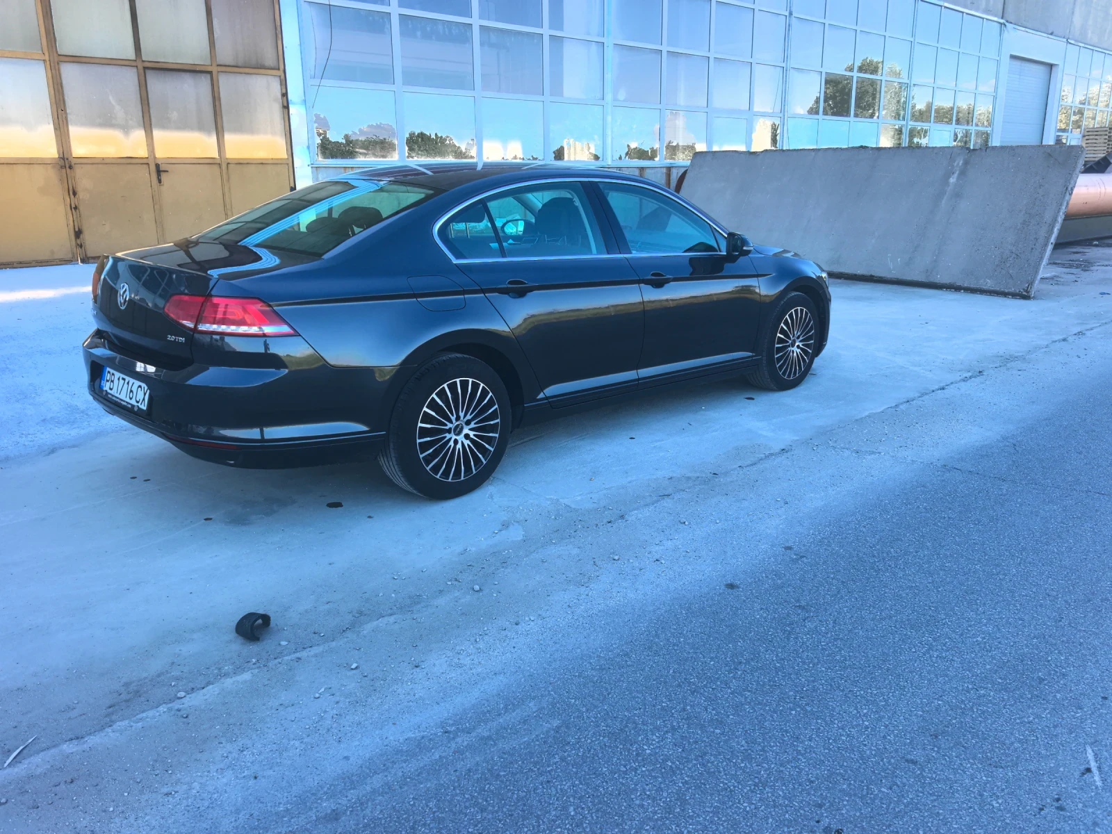 VW Passat, снимка 2 - Автомобили и джипове - 55308055