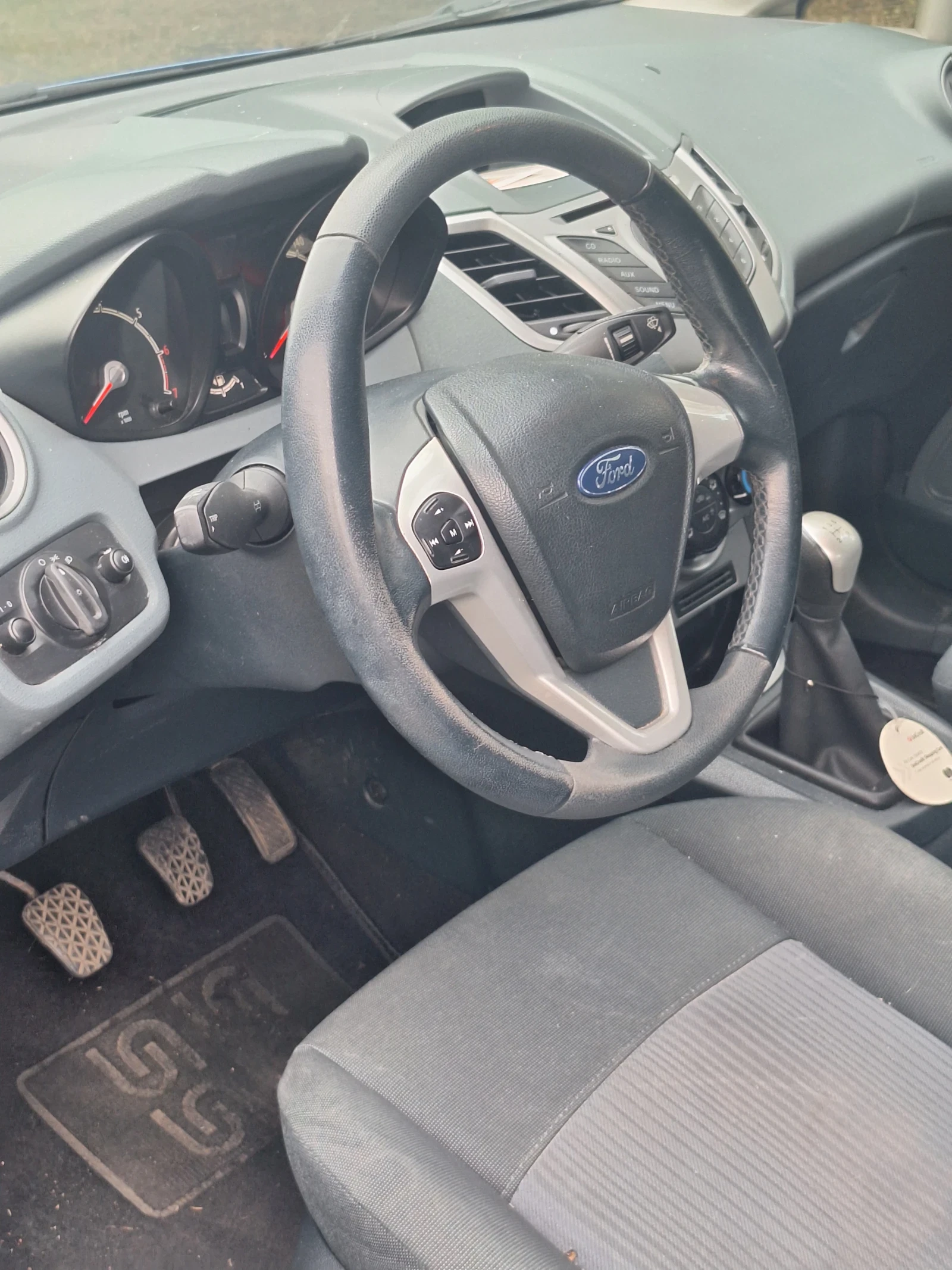 Ford Fiesta, снимка 4 - Автомобили и джипове - 55353672