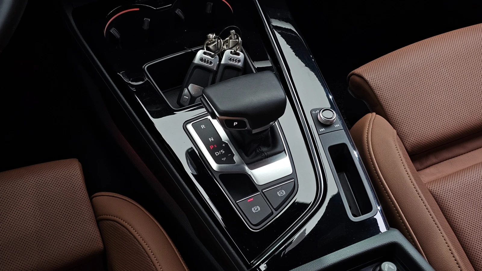 Audi A4 40 TFSI Premium | HUD | ACC | Memory, снимка 8 - Автомобили и джипове - 55368979
