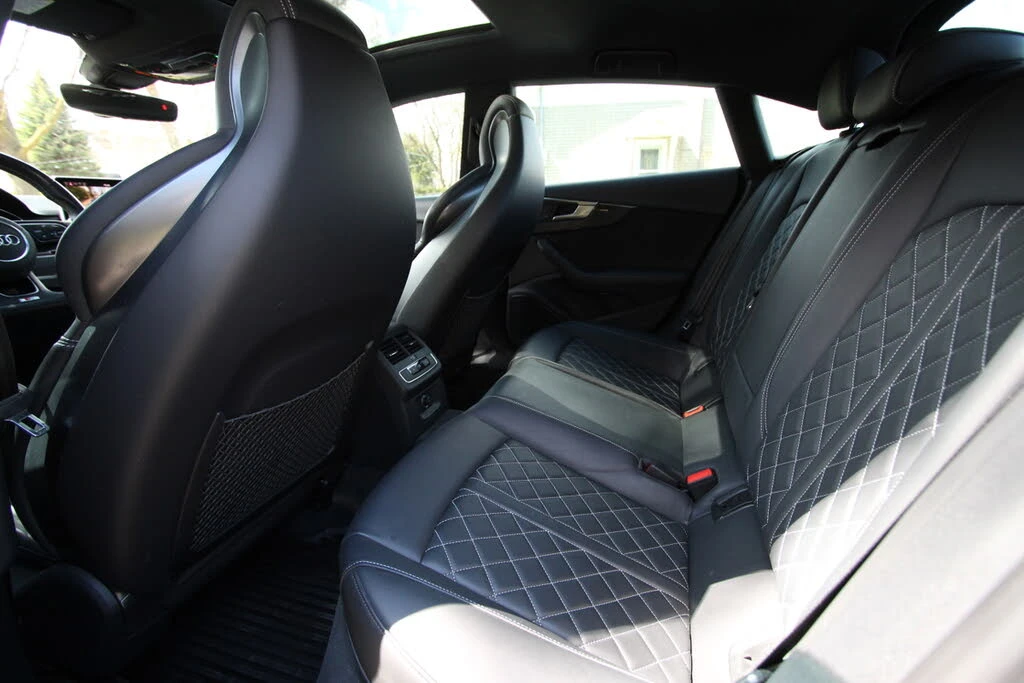 Audi S5 Sportback / Technik/Bang & Olufsen/ 360/ Дигитал/, снимка 16 - Автомобили и джипове - 55433962