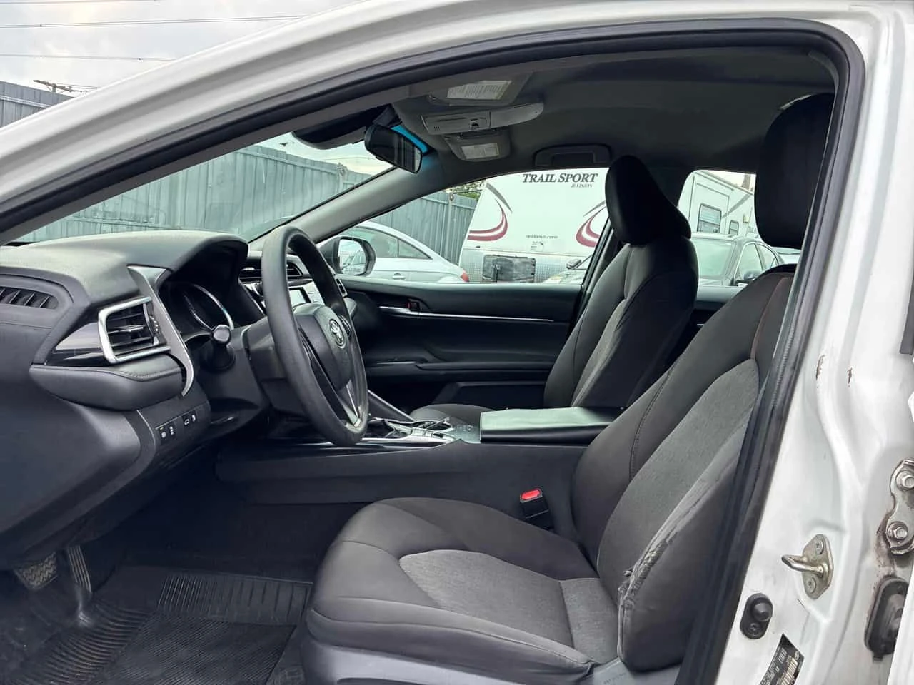 Toyota Camry * Auto * АВТОКРЕДИТ БЕЗ ПЪРВОНАЧАЛНА ВНОСКА* , снимка 12 - Автомобили и джипове - 55586249