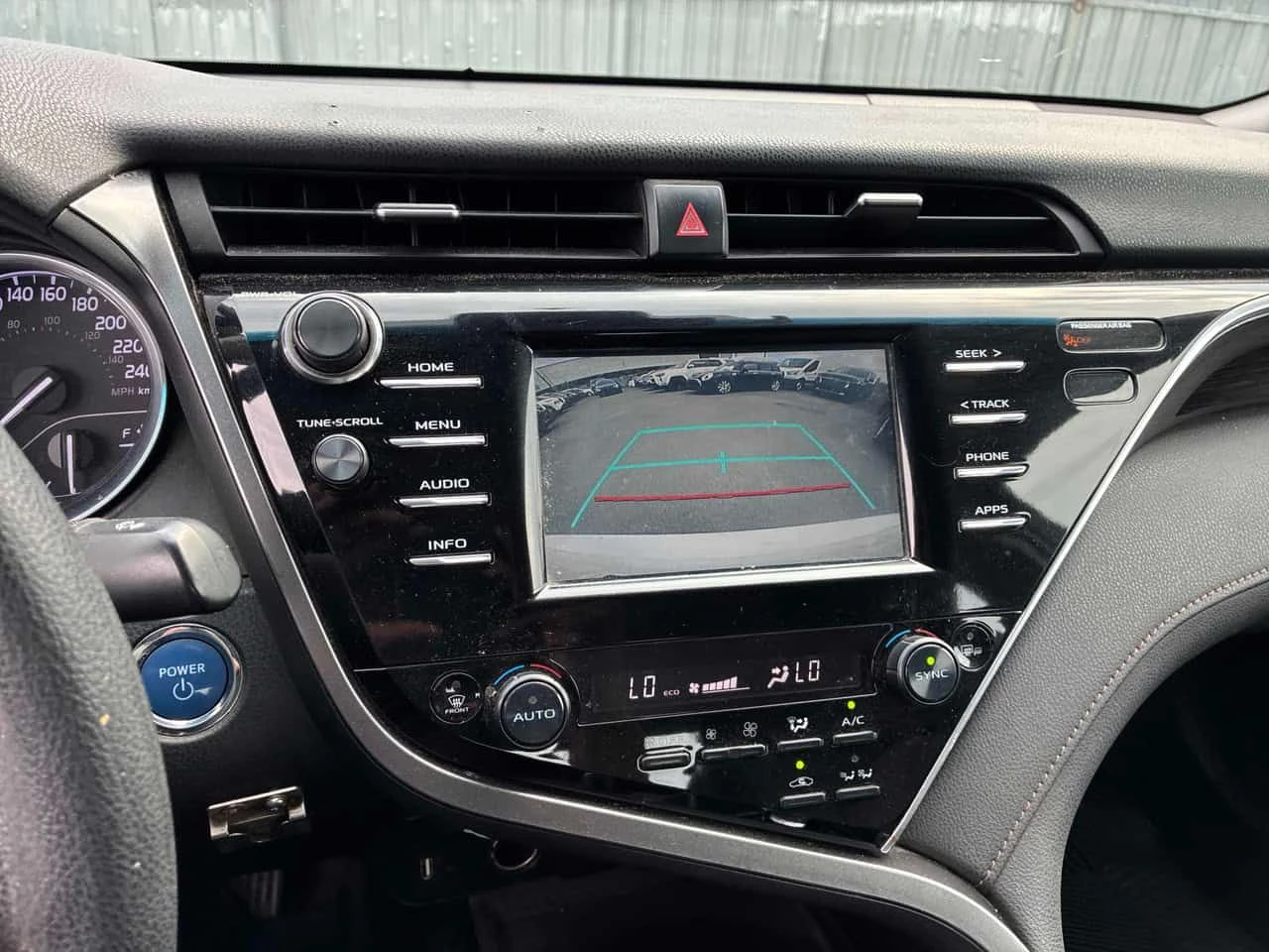 Toyota Camry * Auto * АВТОКРЕДИТ БЕЗ ПЪРВОНАЧАЛНА ВНОСКА* , снимка 9 - Автомобили и джипове - 55586249