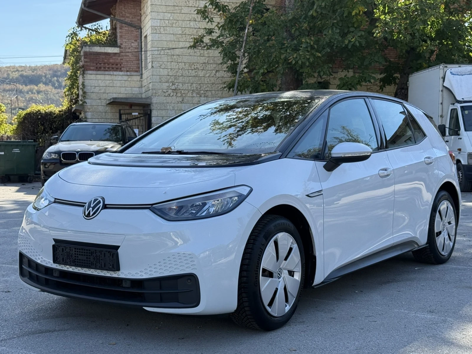 VW ID.3 Pro 58 kWh, снимка 2 - Автомобили и джипове - 56612041