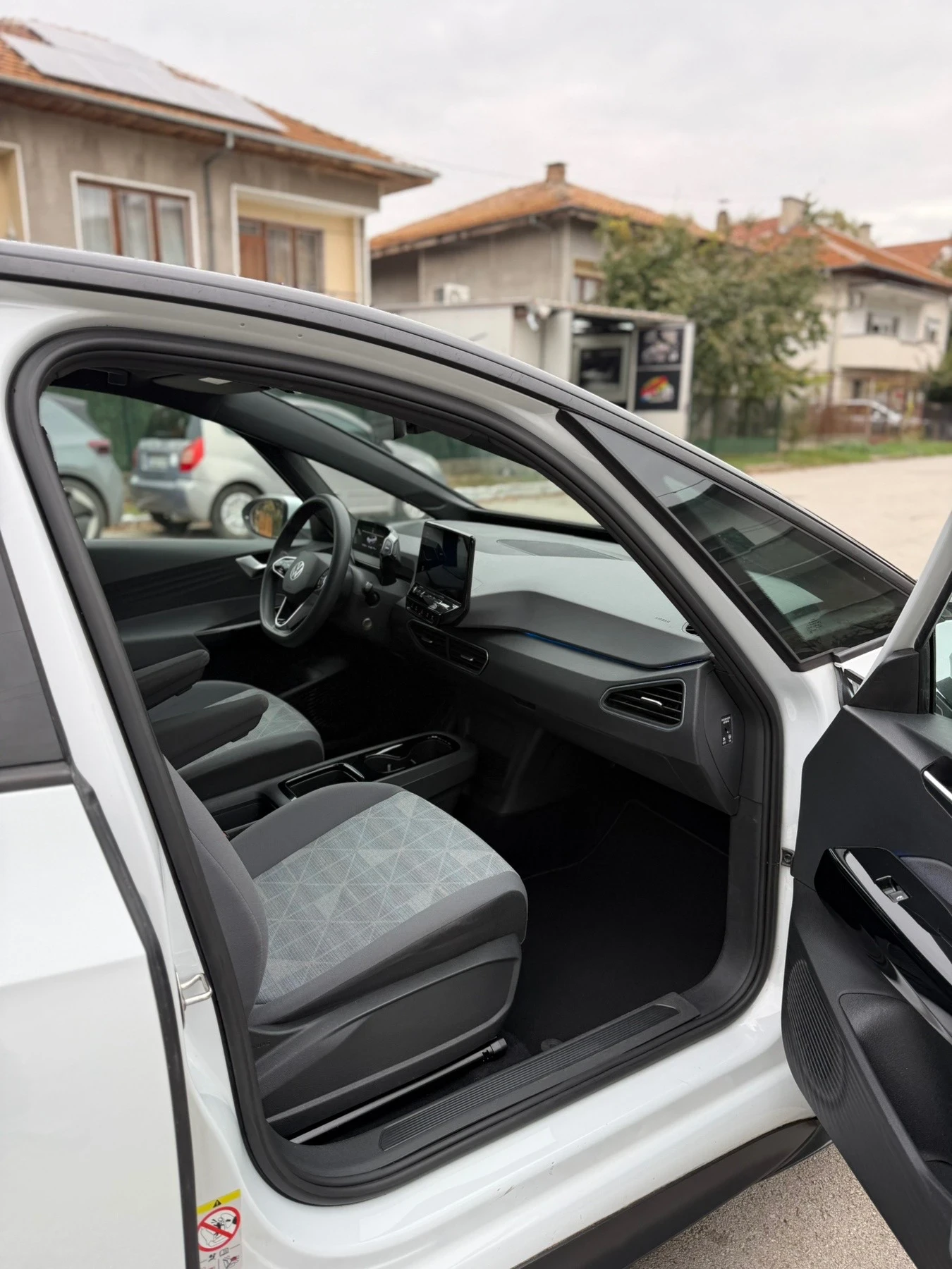 VW ID.3 Pro 58 kWh, снимка 9 - Автомобили и джипове - 56612041