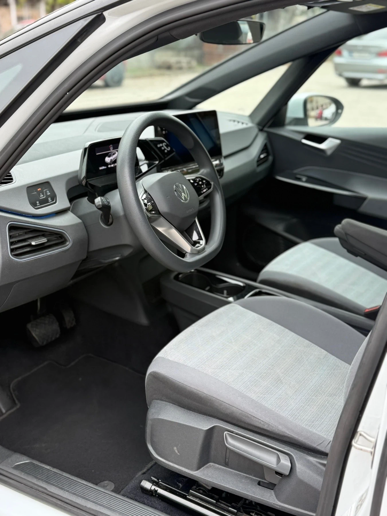 VW ID.3 Pro 58 kWh, снимка 14 - Автомобили и джипове - 56612041