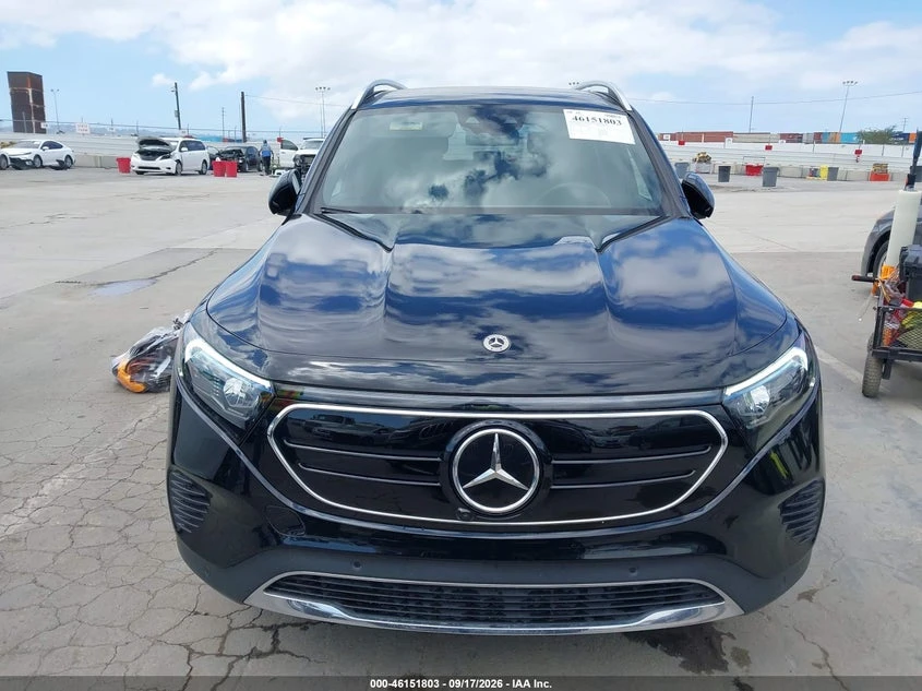Mercedes-Benz EQB 300 Suv 4Matic, снимка 12 - Автомобили и джипове - 56624121