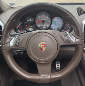 Porsche Cayenne S 4.2 V8 Diesel* 21* Pano* Distr* TOP* Бартер* Лиз, снимка 11