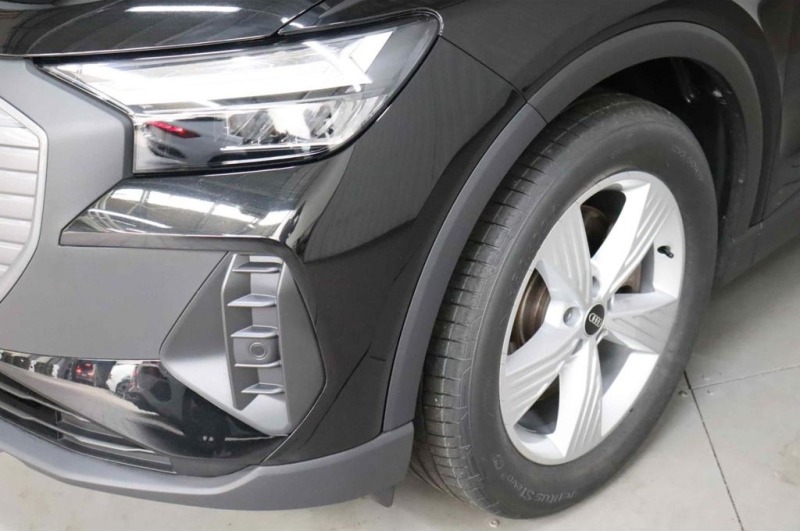 Audi Q4 40/ E-Tron/ EDITION ONE/ LED/ VIRTUAL COCKPIT/ 19/, снимка 6 - Автомобили и джипове - 43280836