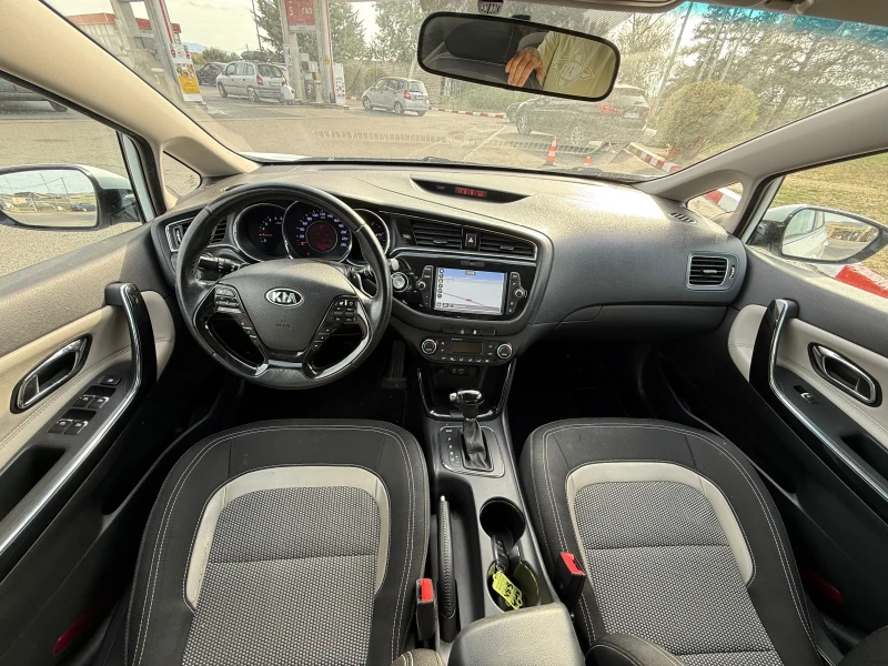 Kia Ceed 1.6D, NAVI, LED, подарък регистрация, снимка 7 - Автомобили и джипове - 49416337