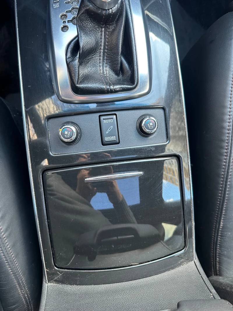 Infiniti QX70 S * FULL* ПЪРВИ СОБСТВЕНИК* , снимка 14 - Автомобили и джипове - 53027925