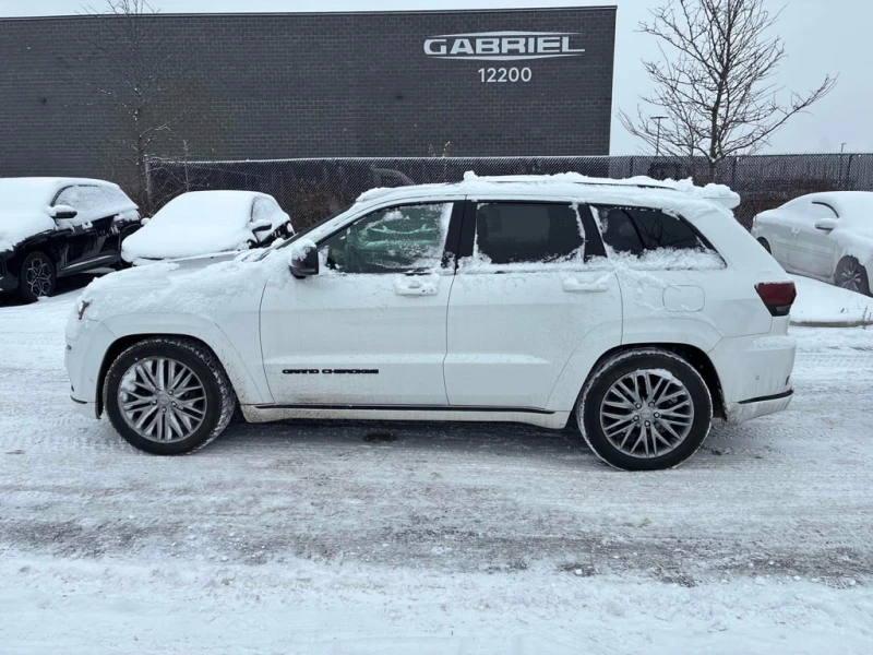 Jeep Grand cherokee 2017 SUMMIT FACELIFT * БЕЗ ПЪРВОНАЧАЛНА ВНОСКА* , снимка 3 - Автомобили и джипове - 52733190