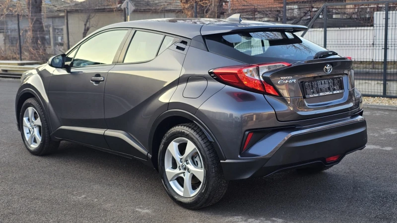 Toyota C-HR 1.2i LPG IT-ДИСТРОНИК-ИСТОРИЯ-ТОП СЪСТ.-ЛИЗИНГ, снимка 4 - Автомобили и джипове - 53573183