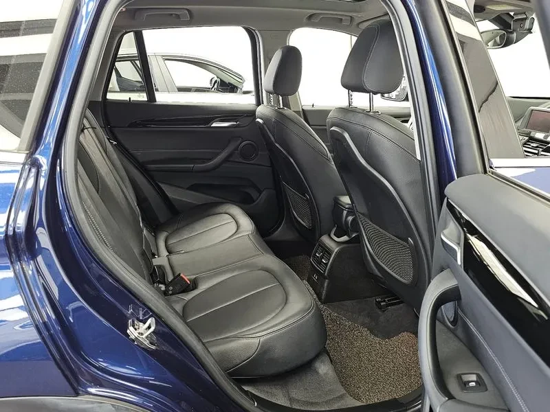 BMW X1 xDrive 20D Xline, снимка 12 - Автомобили и джипове - 56162741