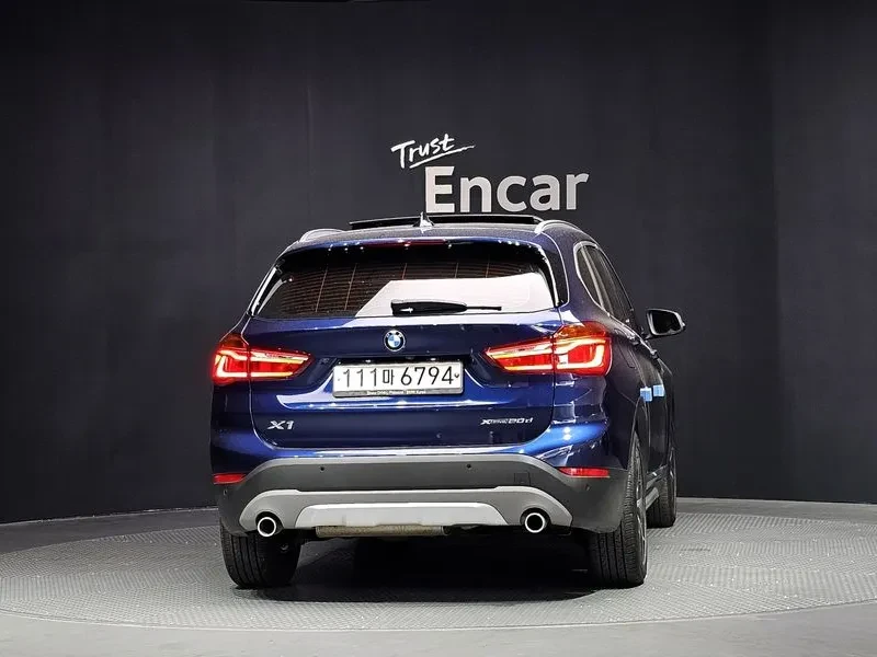 BMW X1 xDrive 20D Xline, снимка 4 - Автомобили и джипове - 56162741