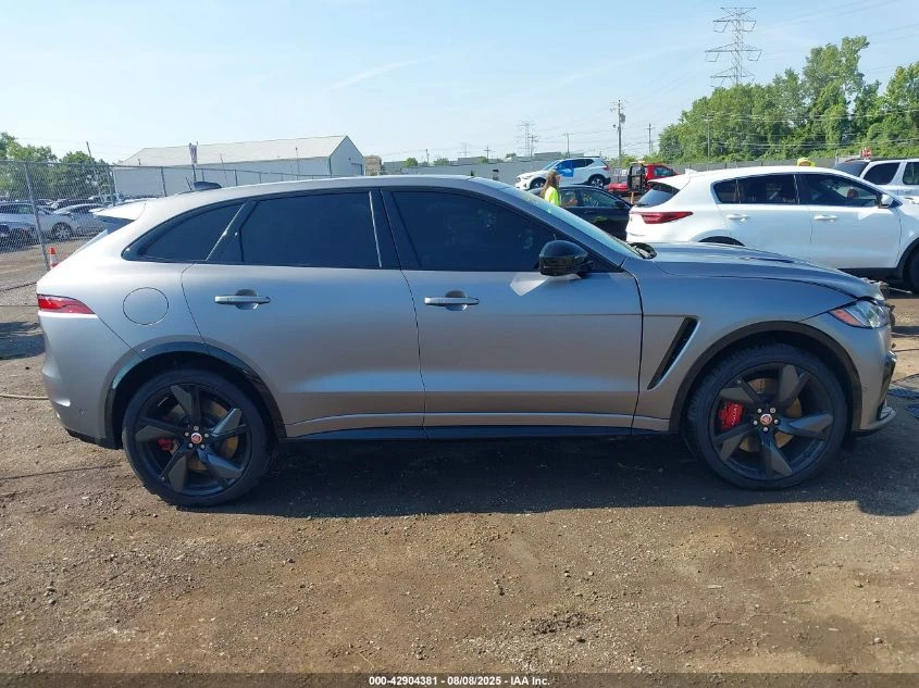 Jaguar F-PACE  - изображение 4