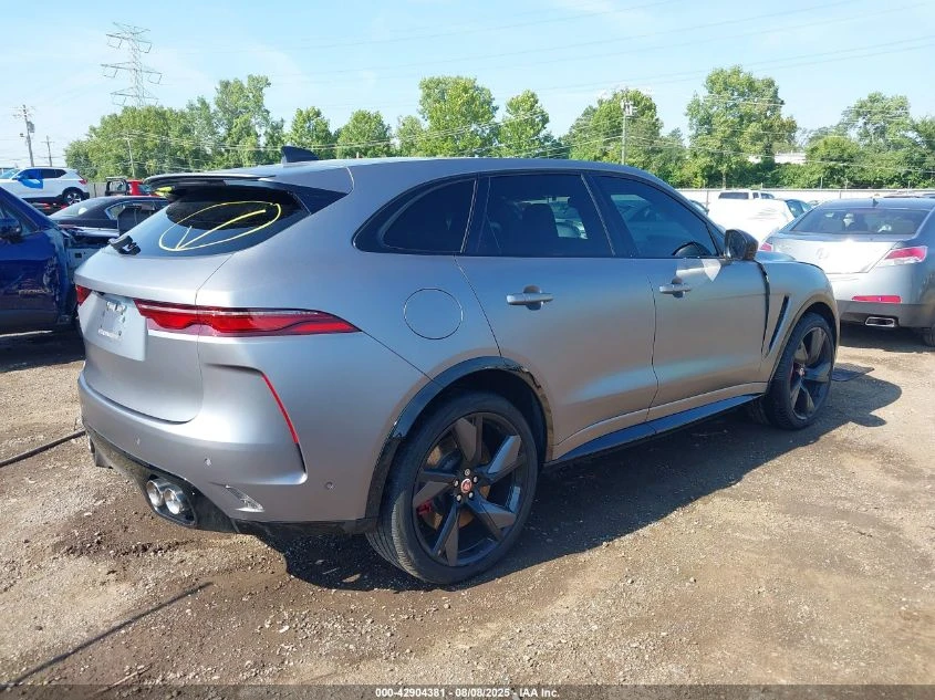 Jaguar F-PACE  - изображение 3