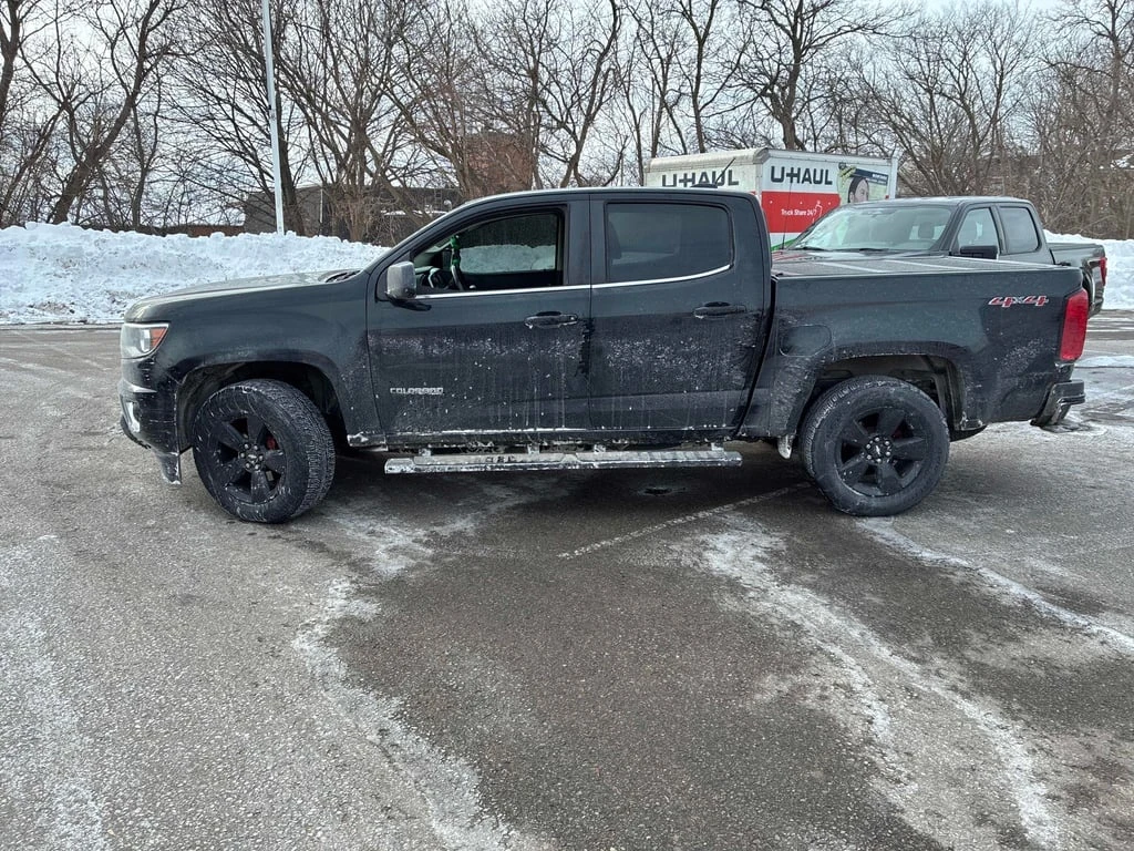 Chevrolet Colorado * 4WD LT * CARFAX * ПОДГРЕВИ * КАМЕРА - изображение 2