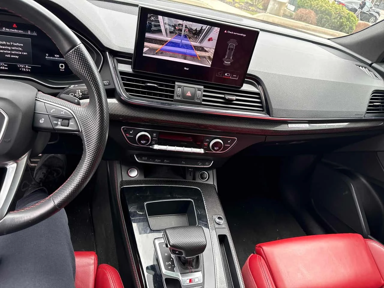 Audi SQ5 * Progressiv * ОТ ПРЕДСТАВИТЕЛСТВО * MATRIX* DIS, снимка 9 - Автомобили и джипове - 54229919