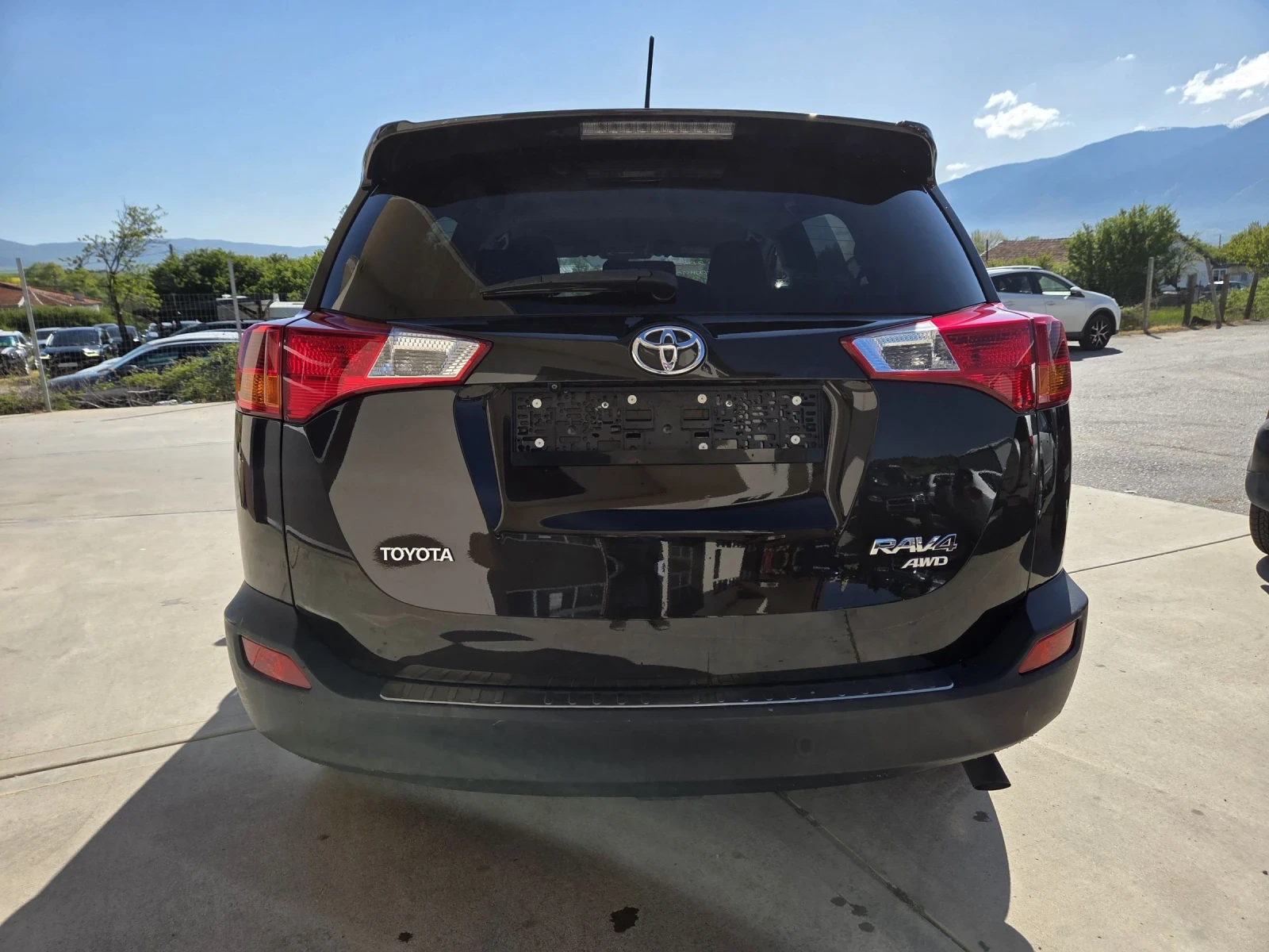 Toyota Rav4 АВТОМАТИК/ КАМЕРА/ AWD, снимка 4 - Автомобили и джипове - 54490574