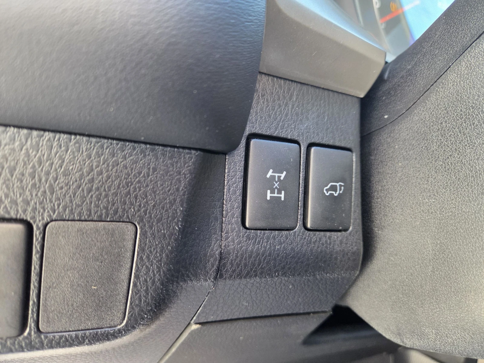 Toyota Rav4 АВТОМАТИК/ КАМЕРА/ AWD, снимка 16 - Автомобили и джипове - 54490574