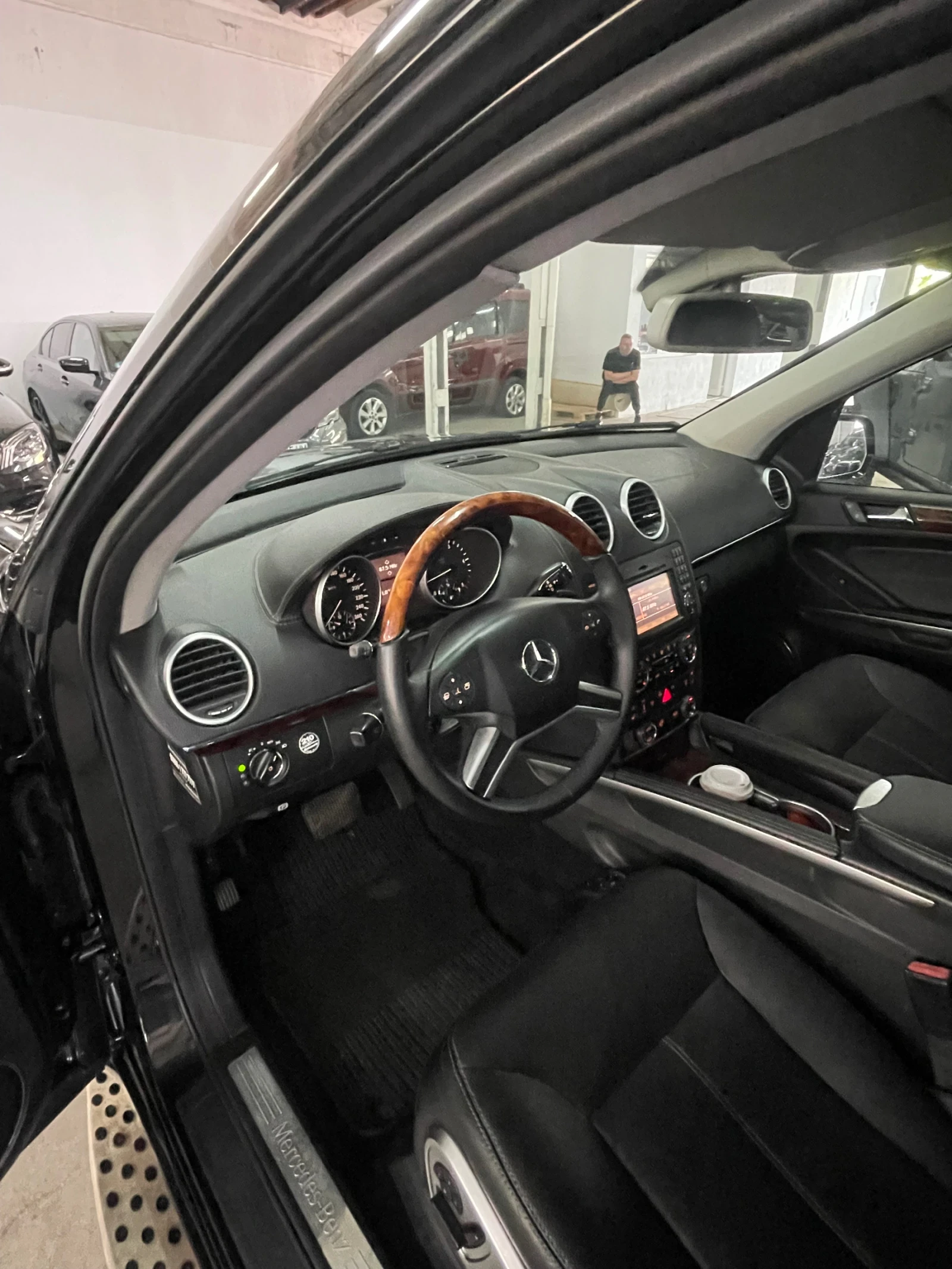 Mercedes-Benz GL 450 CDI/7 местен/Обдух/подгр/ панор/въздух/ОБСЛУЖЕН!!!, снимка 10 - Автомобили и джипове - 54574851