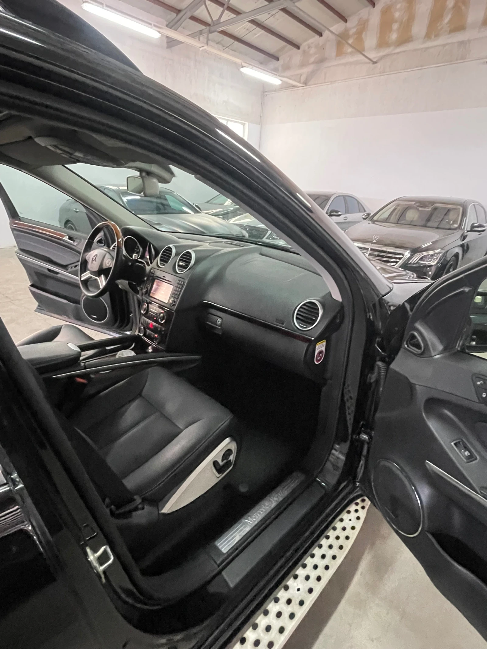Mercedes-Benz GL 450 CDI/7 местен/Обдух/подгр/ панор/въздух/ОБСЛУЖЕН!!!, снимка 13 - Автомобили и джипове - 54574851