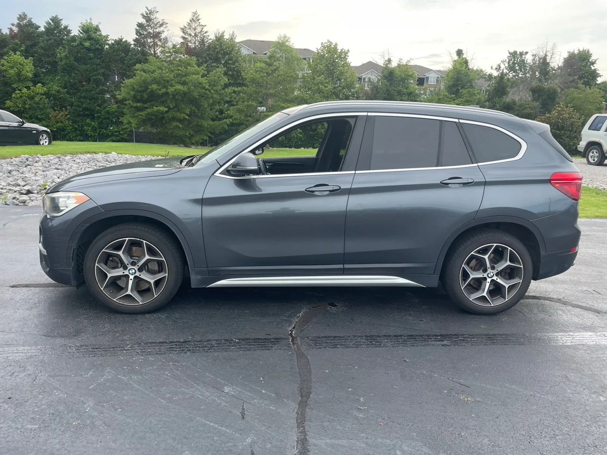 BMW X1 xDrive28i, снимка 3 - Автомобили и джипове - 55049296