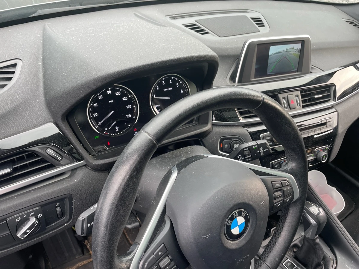 BMW X1 xDrive28i, снимка 8 - Автомобили и джипове - 55049296